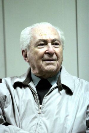 Κώστας Στεργιόπουλος (1926-2016)