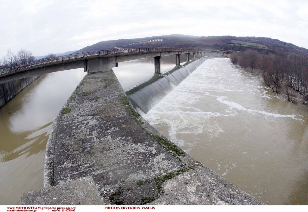 Σε επιφυλακή οι αρχές για το ενδεχόμενο πλημμυρών στον Εβρο