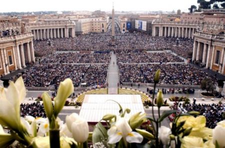 Οι Ελληνες ταξιδεύουν στο εξωτερικό το Πάσχα