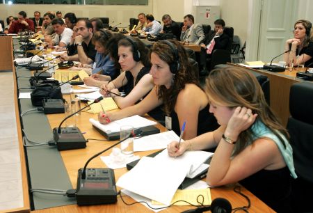 «Πρότυπα στα ΜΜΕ – Έχουν Νόηµα;»