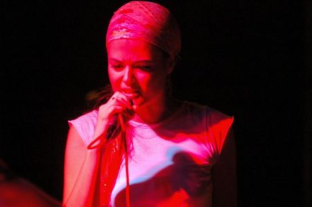 Active Member: Είκοσι δύο χρόνια και ένας νέος δίσκος σε μια βραδιά