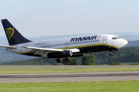 Και στη Σαντορίνη η Ryanair απο τον Απρίλιο