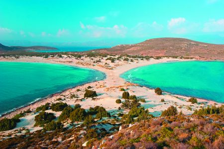 Ψάχνουν στην …παραλία του Σίμου τα ίχνη των Σεϊσίδη και Σακκά