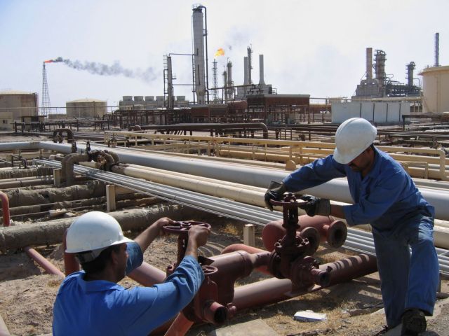 Το Ιράκ τρομάζει τις αγορές που ανησυχούν για το πετρέλαιο