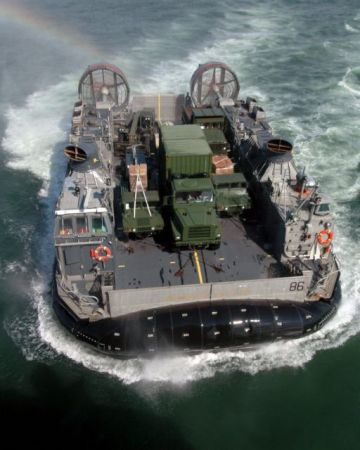 Sputnik: Ενισχύεται η αμερικανική παρουσία στη Μεσόγειο