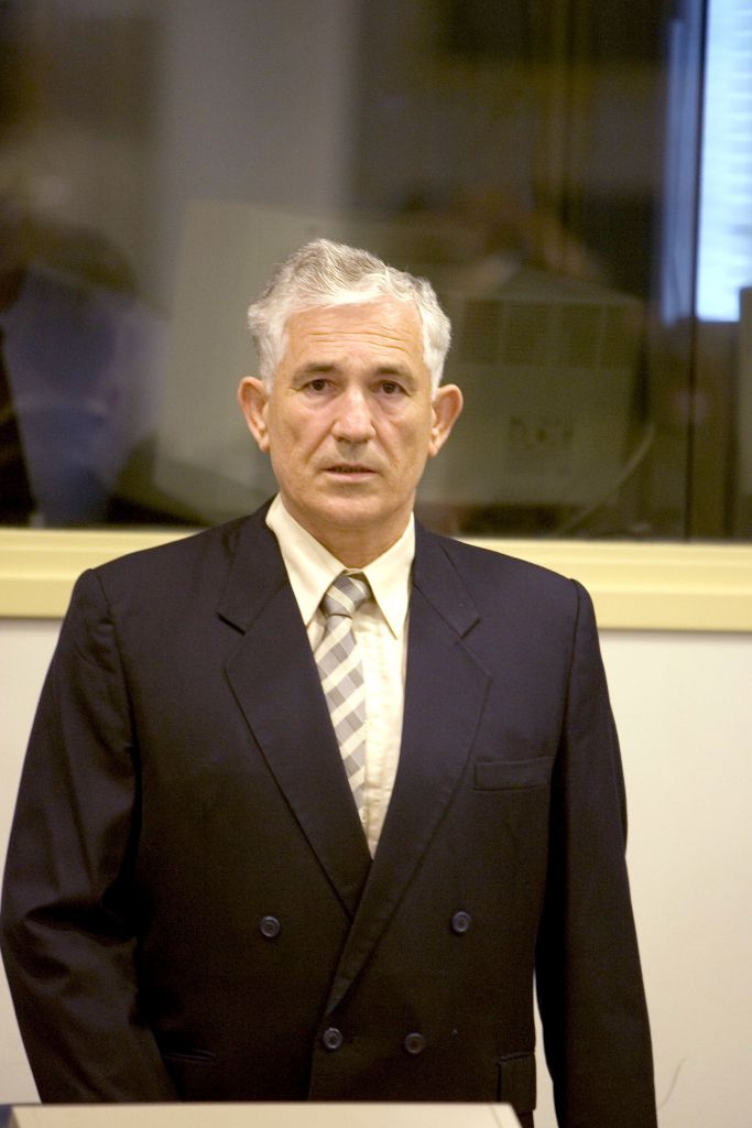 Σερβία: Πέθανε στη φυλακή ο εγκληματίας πολέμου Μίλε Μρκσιτς