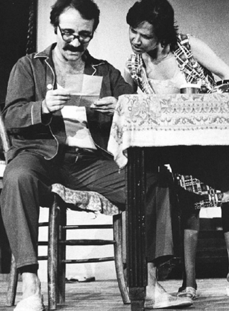 35 χρόνια υπό… Στοάν