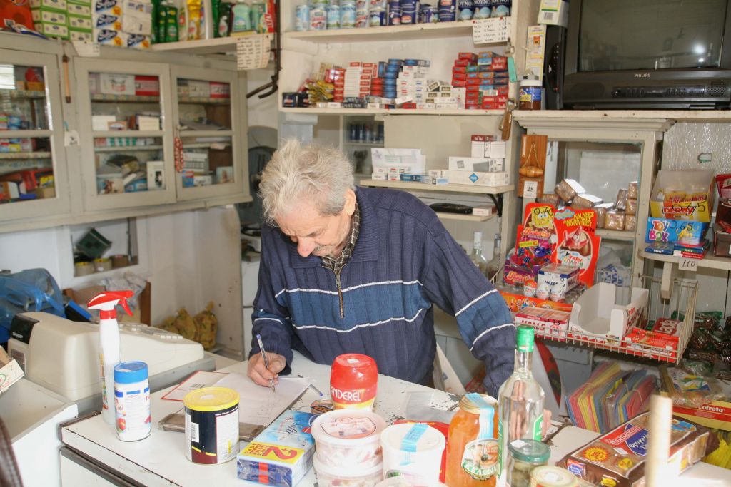 Ακόμη και είδη πρώτης ανάγκης «έκοψαν» εννέα στους δέκα Θεσσαλονικείς