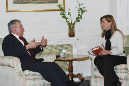 Βρετανία: Σε πολιτικό σκάνδαλο φέρονται να εμπλέκονται Τζακ Στρο και Μ.Ρίφκιντ