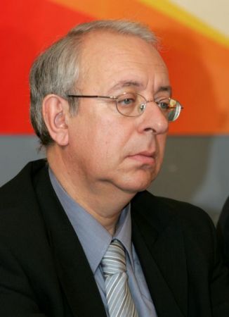 Nikolopoulos: “The Supreme Court cannot ban Golden Dawn”