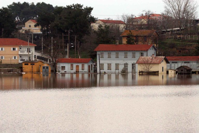 Σε επιφυλακή ο Έβρος λόγω έντονων βροχοπτώσεων στη Βουλγαρία | tovima.gr