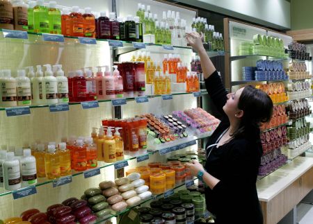 Συνεργασία της Data Communication με την Cosmobrands