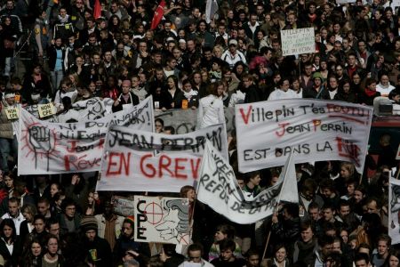 Νέο ρεκόρ ανεργίας στη Γαλλία τον Δεκέμβριο