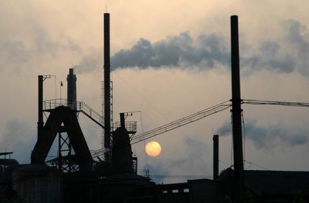 Κίνα: Ετήσια αύξηση 6% κατέγραψε η βιομηχανική παραγωγή, τον Ιούλιο