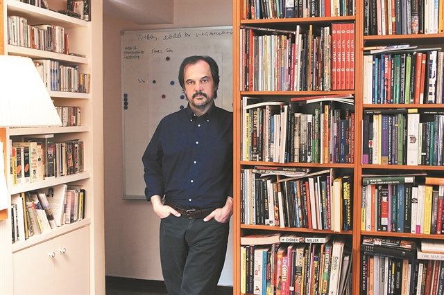 Αγώνας για αυτεπίγνωση