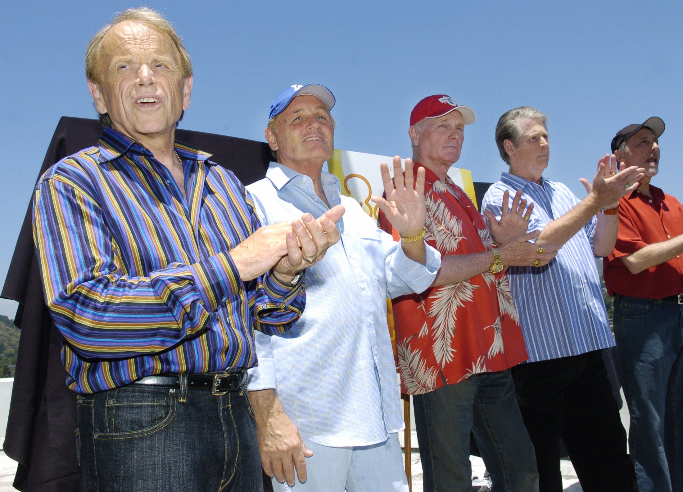 Ξανά «στον δρόμο» οι Beach Boys