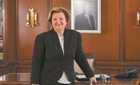 Επιστροφή στις ρίζες για τη ΜΕΒΓΑΛ