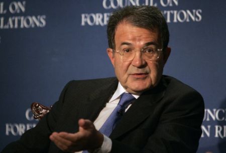 Πρόντι: Επιβλήθηκαν με το χειρότερο τρόπο οι όροι στην Ελλάδα