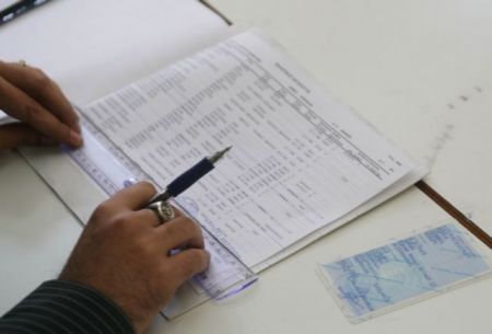 Ανοικτά τα γραφεία ταυτοτήτων τα Σαββατοκύριακα των εκλογών