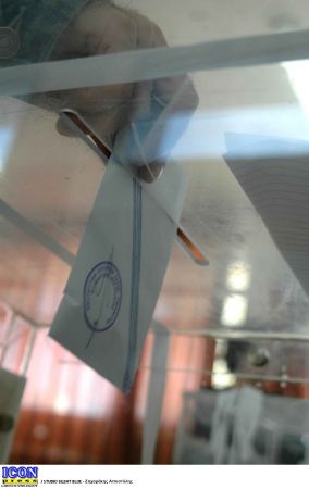 Τα ποσοστά της κάλπης και τα σενάρια για κυβέρνηση