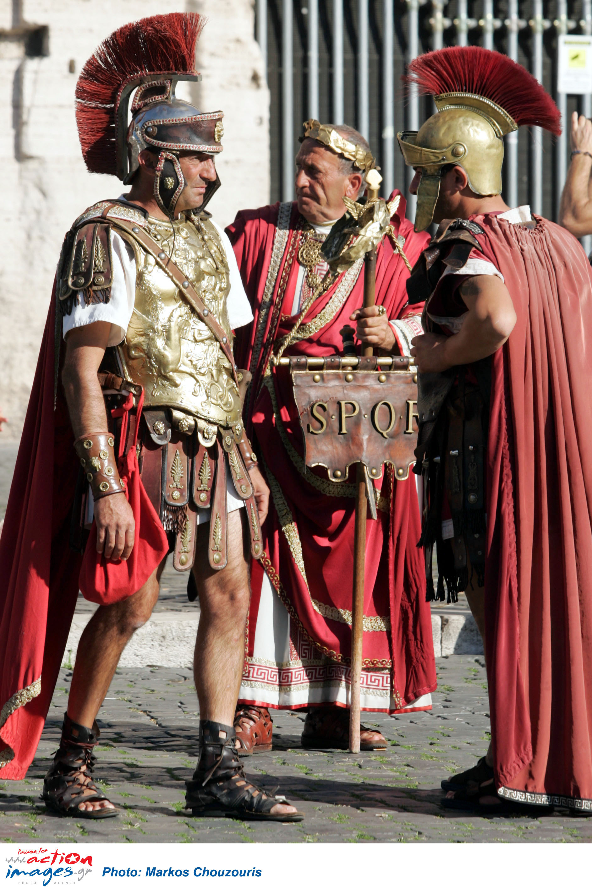 Χολιγουντιανές ανοησίες οι κόκκινες στολές των ρωμαίων εκατόνταρχων