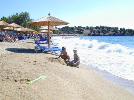 Ρωσική βόμβα απειλεί τον ελληνικό τουρισμό