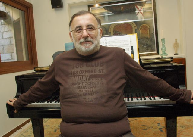 Α λα παλαιά με το βλέμμα στο μέλλον