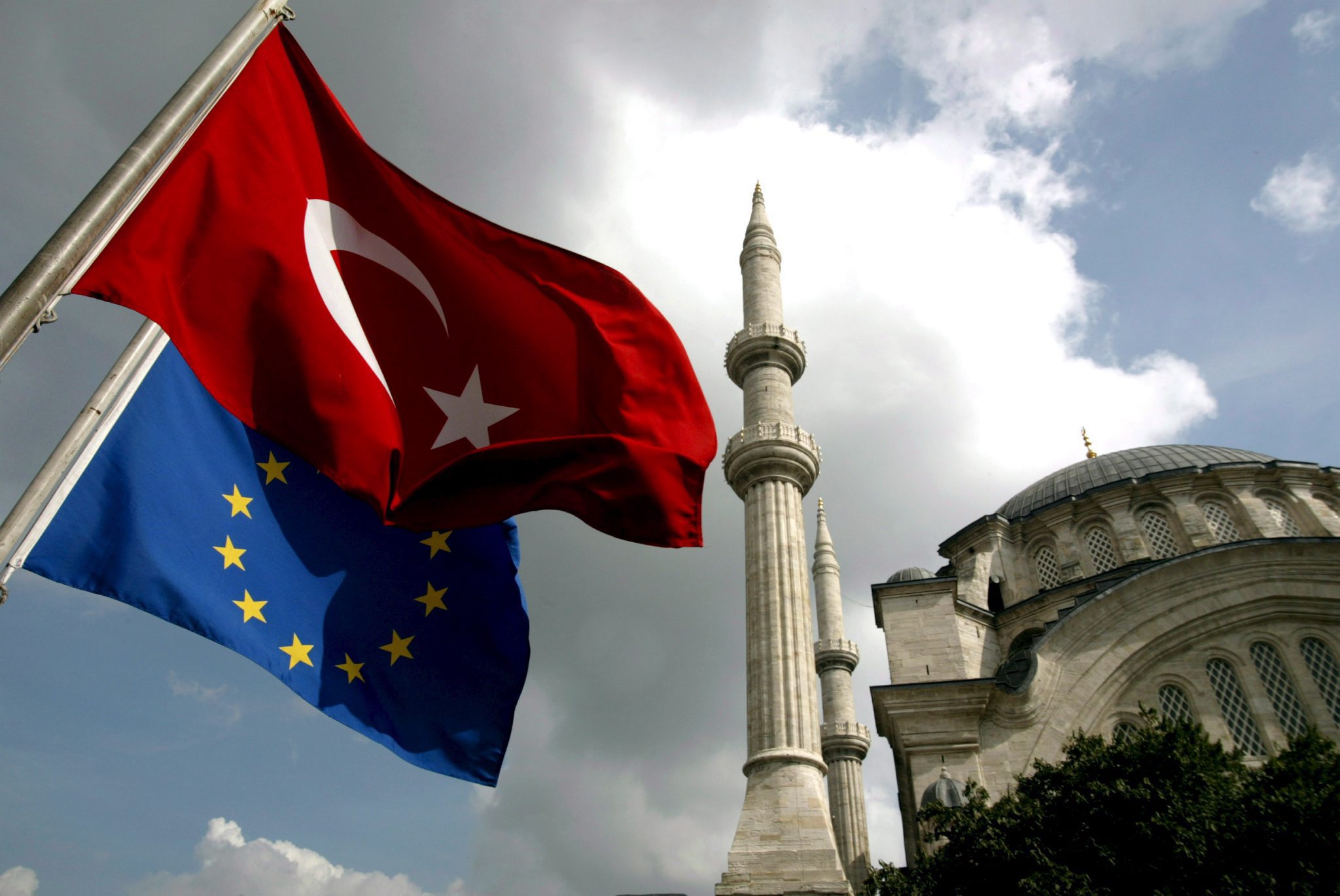 Φρανσουά Ολάντ:«Οχι στην ένταξη της Τουρκίας στην ΕΕ στην πενταετία μου»