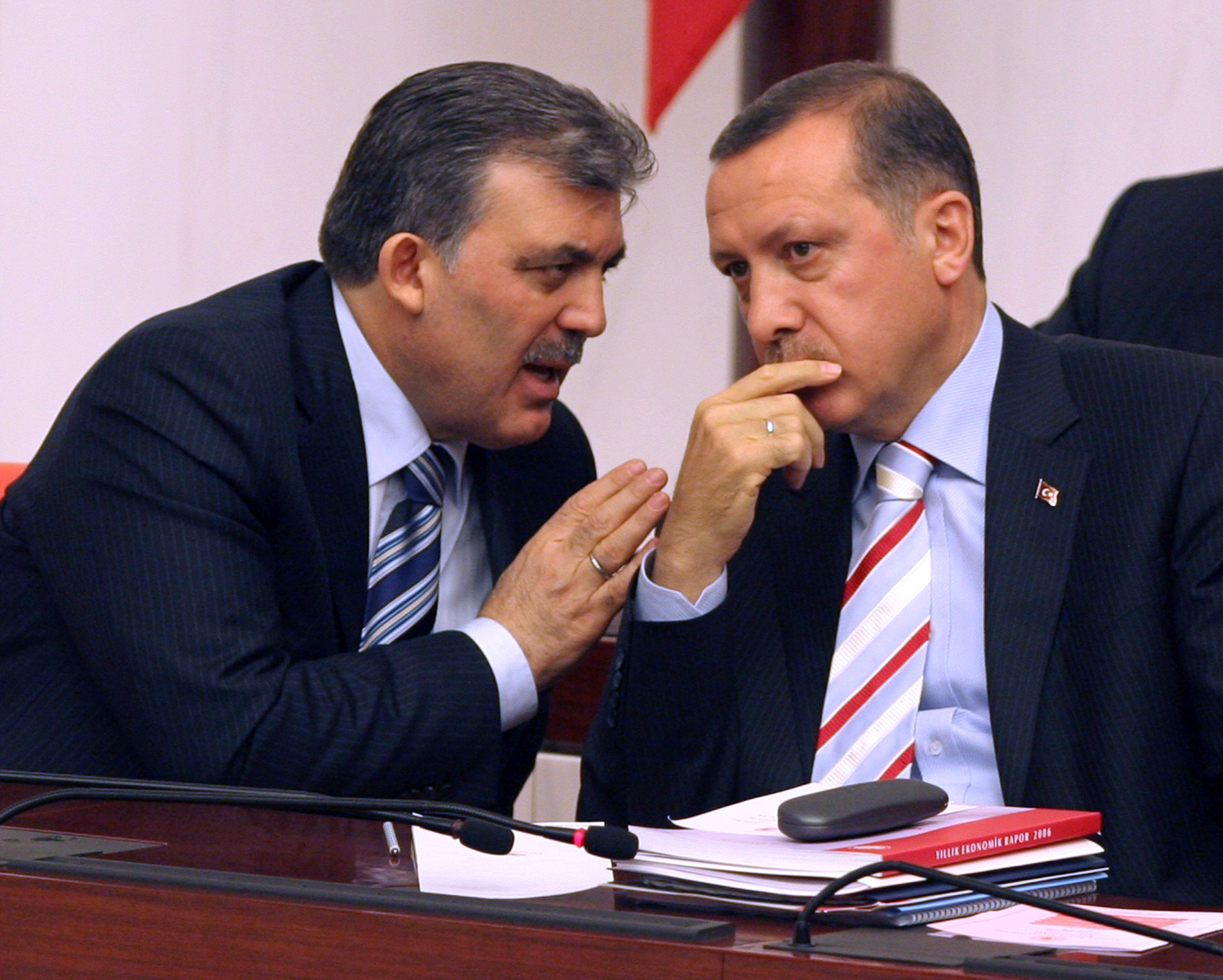 Θα συλληφθεί και ο γιος του Ερντογάν για την μεγάλη υπόθεση διαφθοράς; Με τον Γκιούλ συναντάται ο πρωθυπουργός