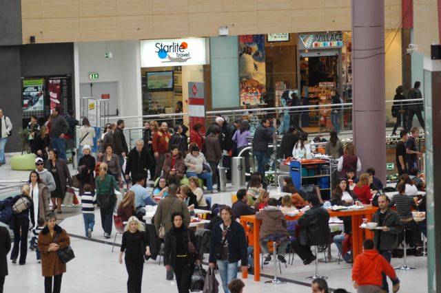 Αλλάζει το τοπίο στο εμπόριο και στην κατανάλωση