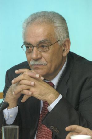 Δεύτερη θητεία θα διεκδικήσει ο δήμαρχος Χανίων Μ. Σκουλάκης