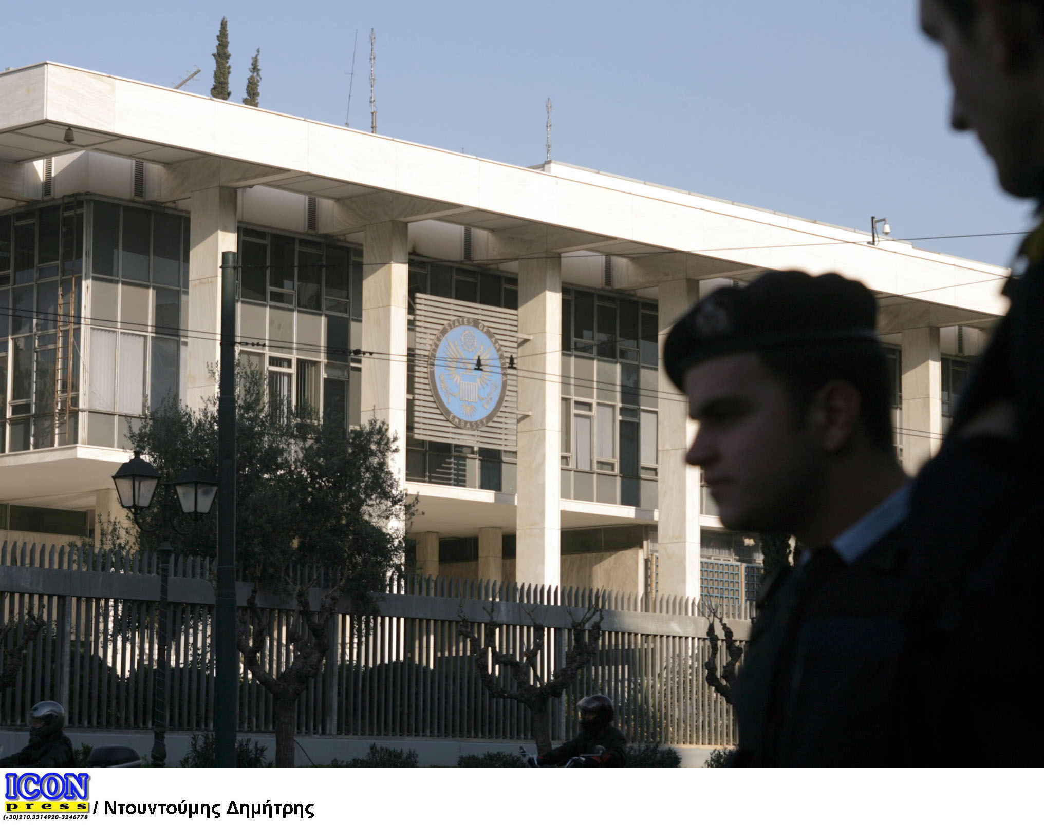 Πρεσβεία ΗΠΑ: SOS για ρατσιστικές επιθέσεις στην Αθήνα