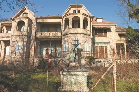 Ξεχασμένο το σχέδιο για το Τατόι