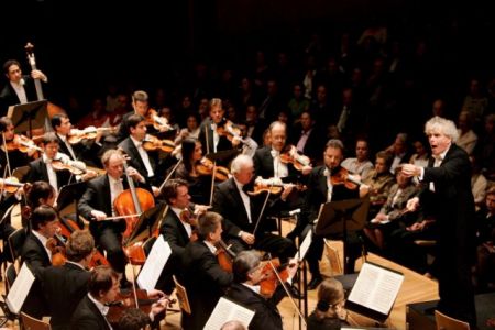 Η Φιλαρμονική του Βερολίνου συναντά το… ρεμπέτικο