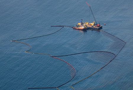 Επιστολή πανεπιστημιακού με αιχμές για το ναυάγιο του «Sea Diamond»