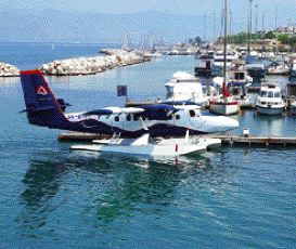 Το πρώτο δίκτυο υδροπλάνων ωθεί τον ελληνικό τουρισμό και δελεάζει τους επενδυτές