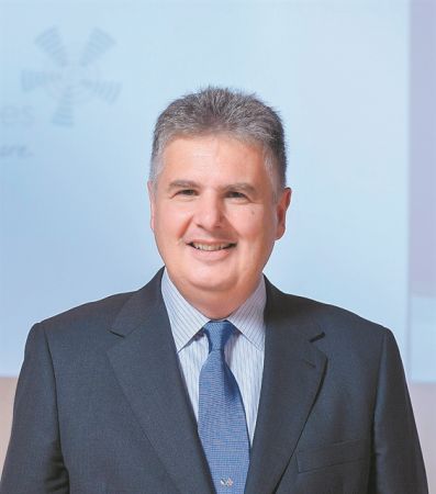 Ούριος άνεμος στα πανιά της κρουαζιέρας