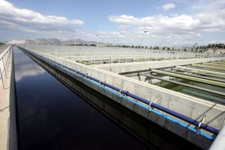 Νέα προσφυγή της Κομισιόν για τα λύματα του Θριάσιου Πεδίου