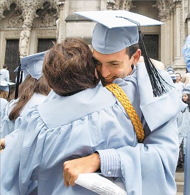 Χρυσές δουλειές αναμένουν τα Κέντρα Ελευθέρων Σπουδών