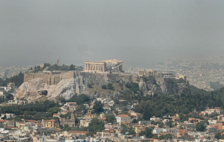 ΥΠΕΚΑ: Οι τιμές του όζοντος στην Αθήνα πάνω από το όριο ενημέρωσης | tovima.gr