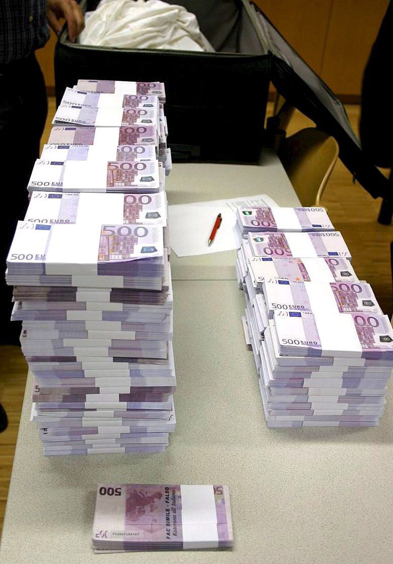 30 δισ. ευρώ αναζητούν παραλήπτες – επενδυτές