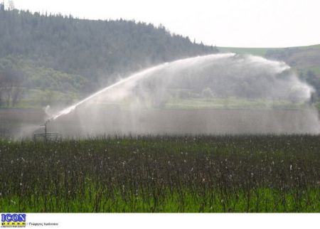 Ποτίζοντας μικρόβια τις καλλιέργειες