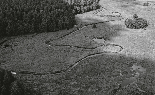 Η λίμνη που πάει την πολιτεία στα δικαστήρια