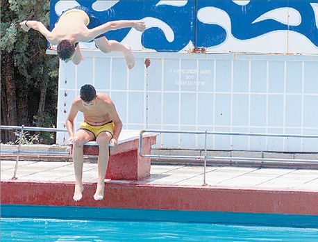 Πισίνες χωρίς άδεια λειτουργίας