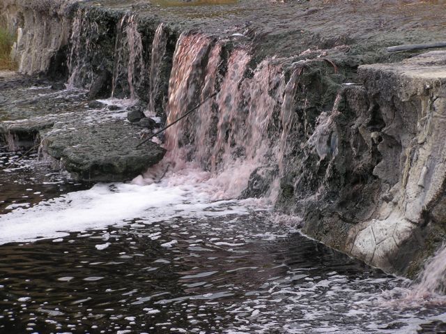 Ο Ασωπός δηλητηριάζει και την οικονομία