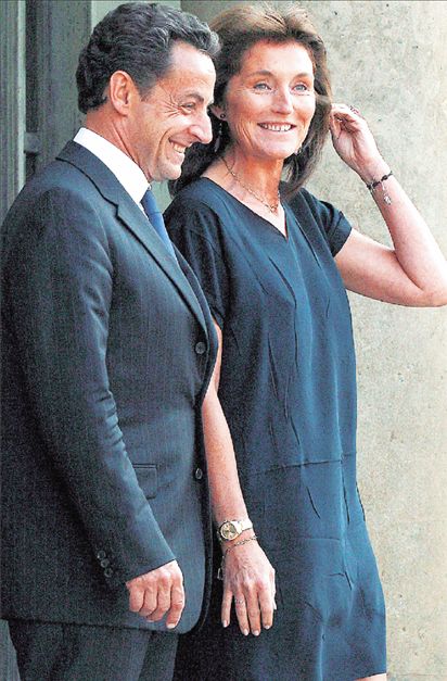 Σεσιλιά Σαρκοζί, η Τζάκι της Γαλλίας