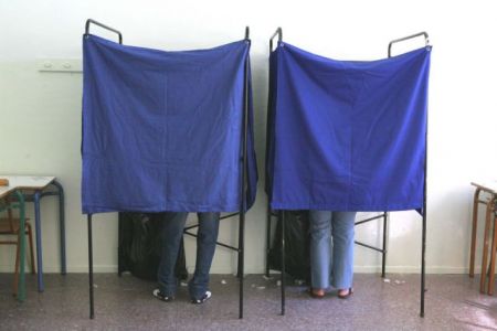 Ψήφο στα 17 θέλει η κυβέρνηση