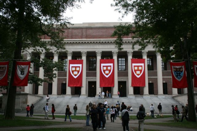 Θύελλα αντιγραφών στο Χάρβαρντ