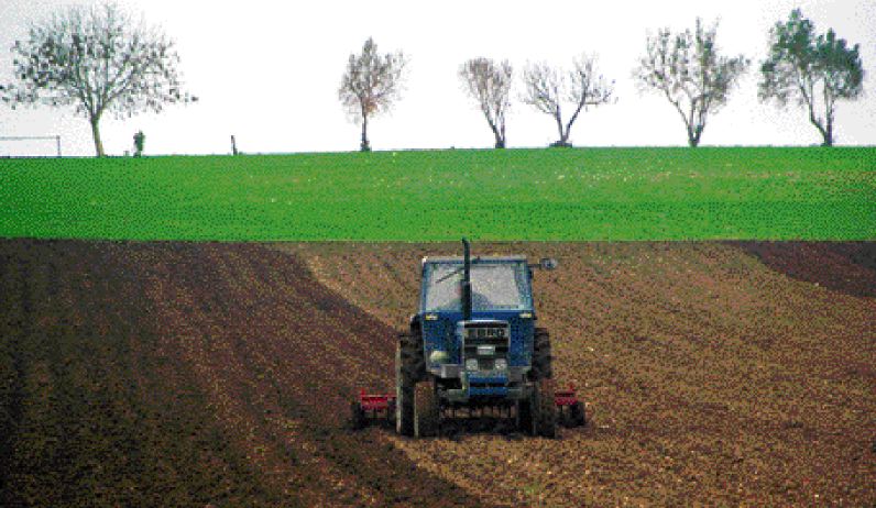 Πρωθυπουργός και υπουργοί αναζητούν τον… αρμόδιο