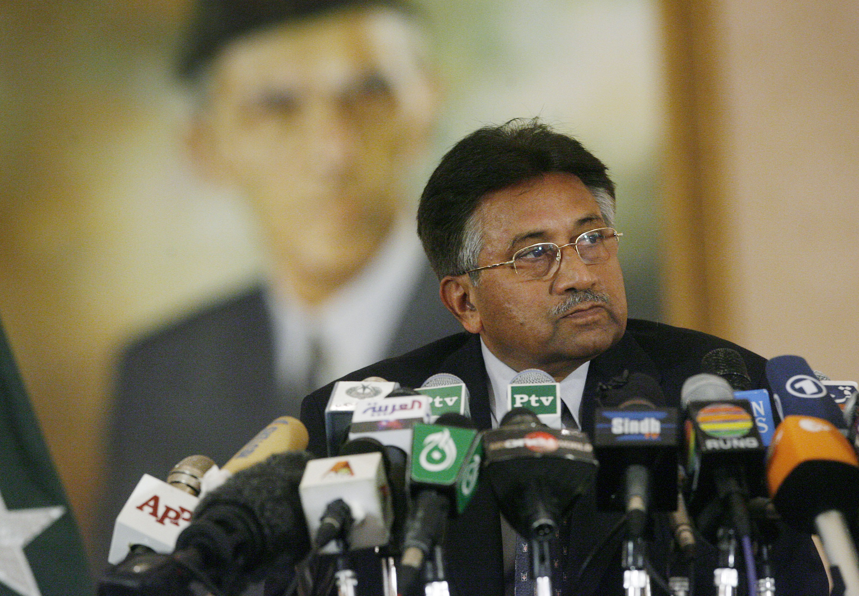 Στο Πακιστάν ο επί τέσσερα χρόνια εξόριστος Μουσάραφ